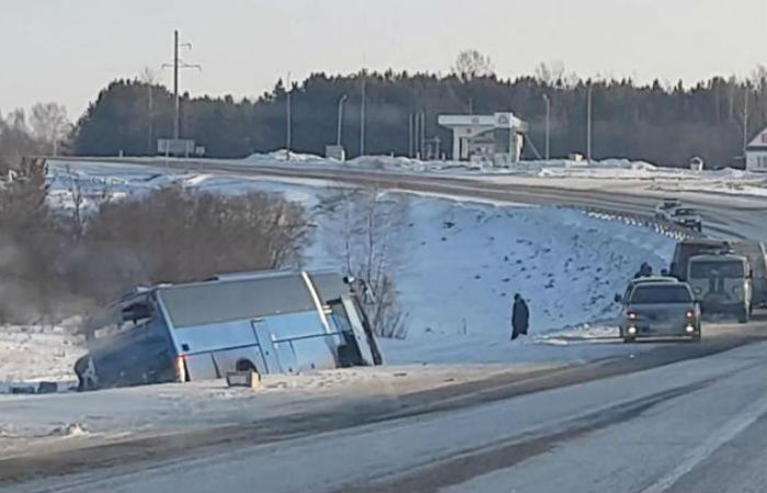 Шесть человек погибли в крупном ДТП с автобусом в Кузбассе