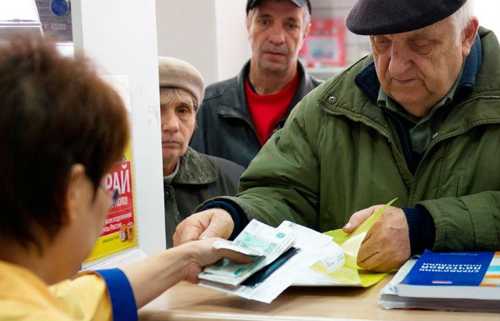 В России с 1 апреля выросли социальные пенсии