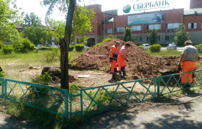 Жителям черногорских «Лужников» объяснили, почему они сами виноваты в канализационном потопе