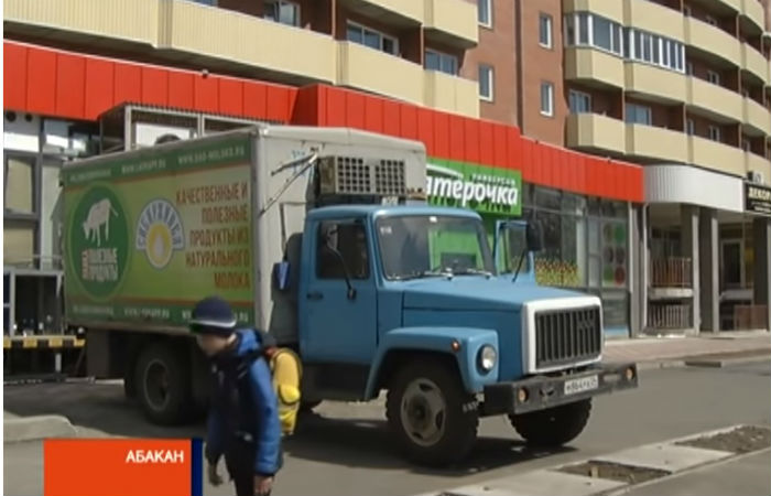 Торговую сеть обвинили в самовольном захвате территории Абакана