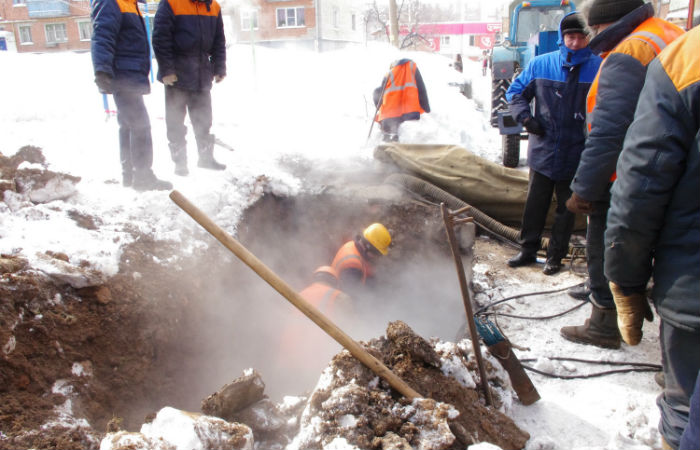 В Абакане из-за коммунальной аварии без холодной воды остались 16 домов