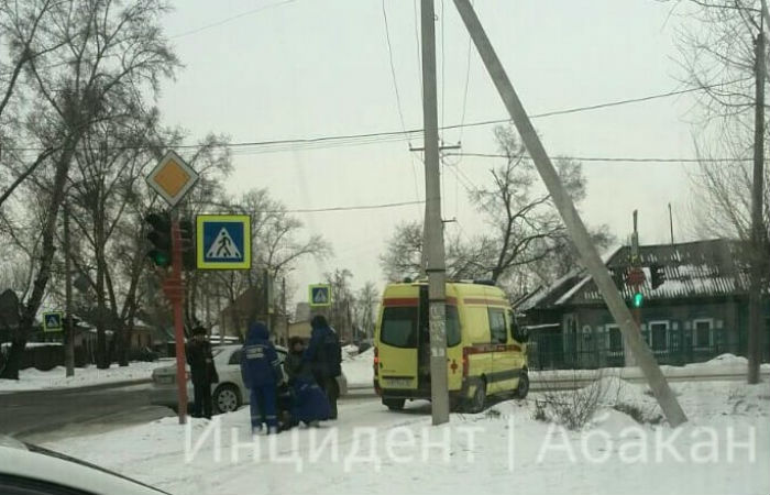 В Абакане пешеход попал под колеса 