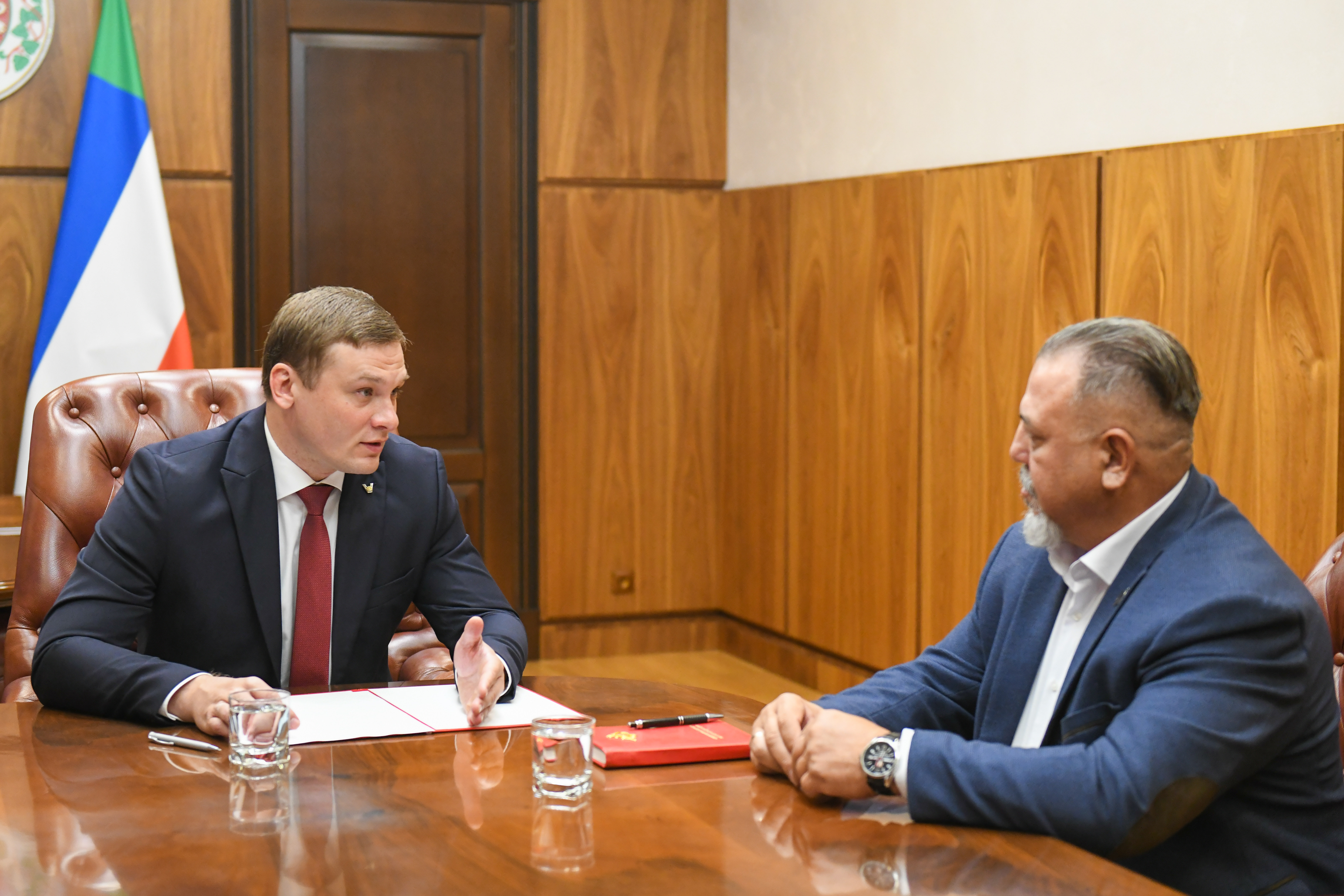 Назначен представитель правительства Хакасии по взаимодействию с новыми регионами России