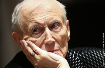 Поэт Евгений Евтушенко умер от рака