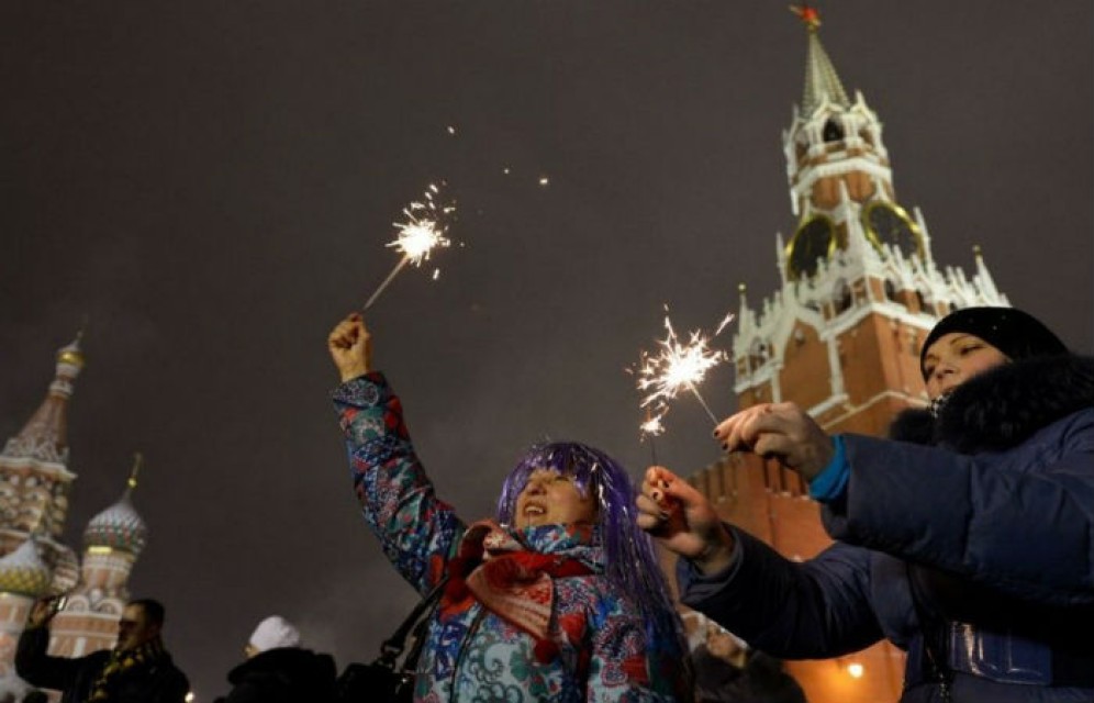 Сенатор не исключил пересмотра длительности новогодних каникул