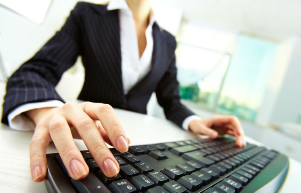 Минтруд предложил отменить медосмотры у офисных работников