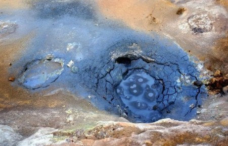 Ученые доказали, что жизнь зародилась не в океане, а на суше