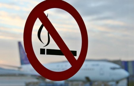 Жительница Хакасии заплатила 60 тыс. рублей за курение в самолете