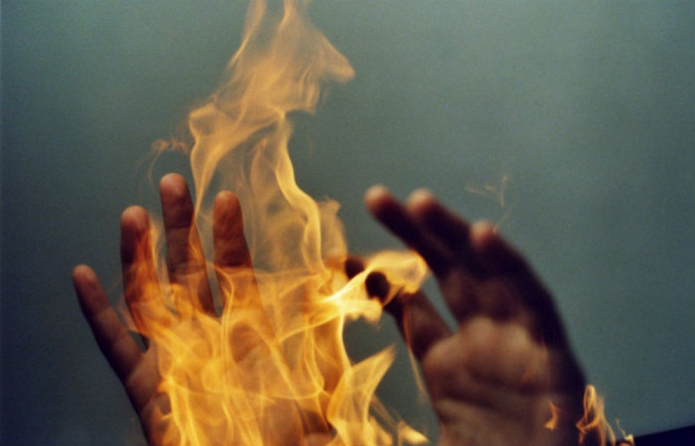 Житель Хакасии случайно сжег жену