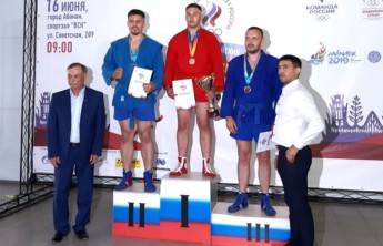 В Хакасии сотрудник Росгвардии победил на турнире по самбо