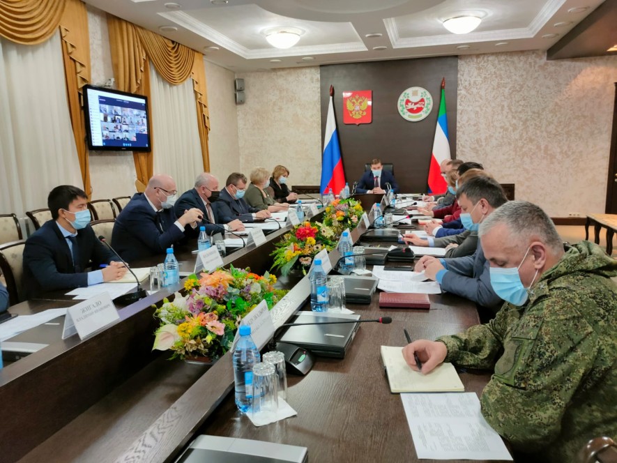 Дополнительные пункты вакцинации планируют открыть в торговых центрах и на рынках Абакана