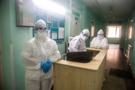 В Хакасии за сутки 107 новых случаев COVID-19, восемь человек скончались