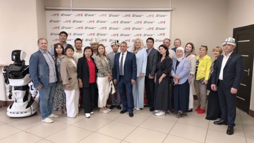 Хакасия и Киргизия будут развивать туризм вместе