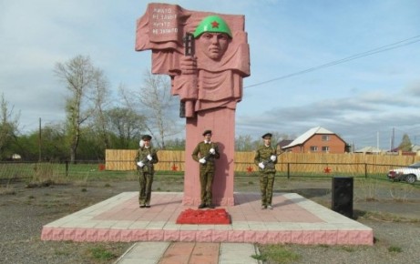 В Хакасии глава сельсовета признана виновной в уничтожении мемориального комплекса