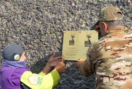 На самой высокой точке Кузнецкого Алатау появилась табличка с названием вершины «80 лет Победы»