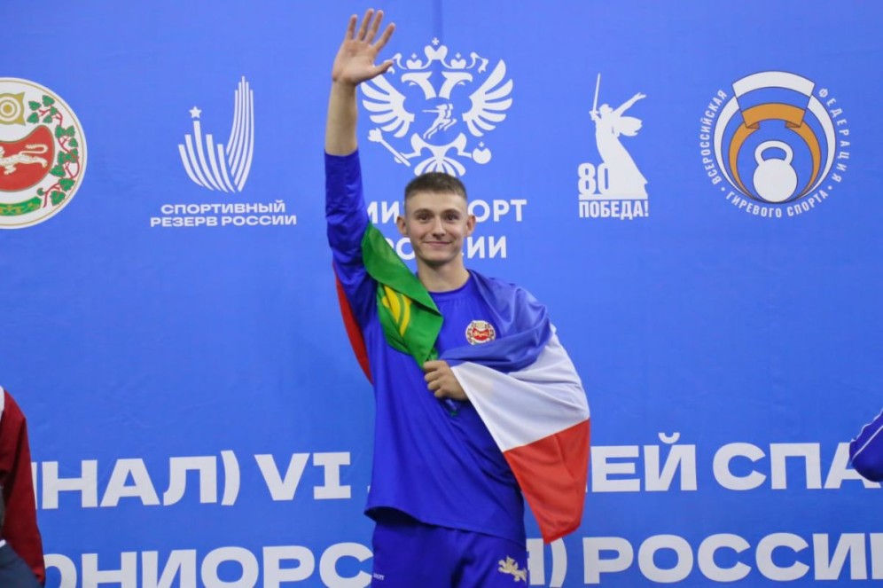 Гиревик Фёдор Жибинов из Хакасии – победитель Спартакиады молодежи России