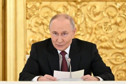 Путин дал поручение начать структурные изменения в экономике