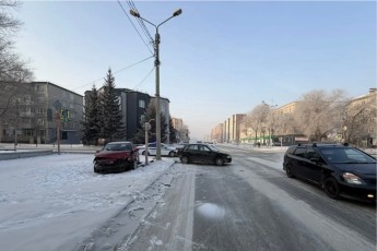В столице Хакасии проезд на красный свет привел к ДТП с тремя пострадавшими