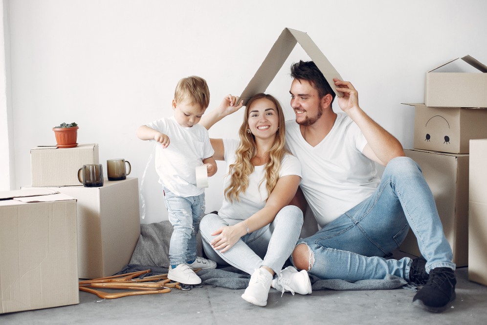 Семейную ипотеку в России предложили выдавать до рождения ребенка