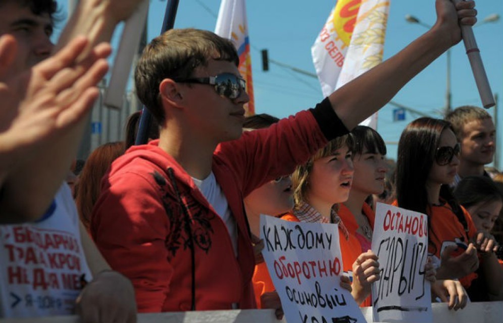 Глава Минобрнауки призвала работать с протестной молодежью