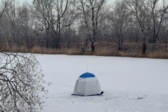 Безопасная зимняя рыбалка: рекомендации спасателей Хакасии