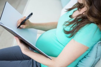 Неинвазивный пренатальный тест станет бесплатным по полису ОМС