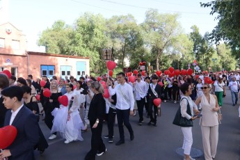 В России установят единые даты «Последнего звонка» и школьных выпускных в 2026 году