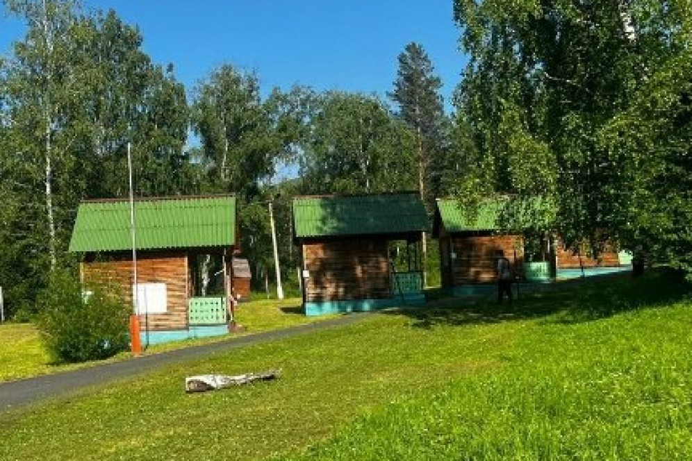 В Хакасии бывшему директору детского лагеря "Багульник" предъявлено обвинение в смерти ребенка