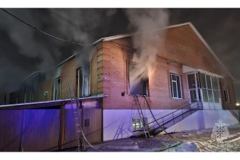 В Абакане сгорел магазин "Мягкий дом"