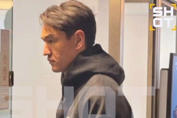 Нурлан Сабуров прилетел в Алматы и скрылся от журналистов