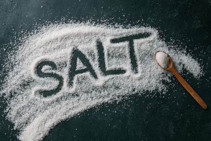Чрезмерное потребление соли связали с ухудшением памяти и тревожностью