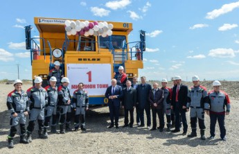 В Хакасии на Майрыхском разрезе добыли миллионную тонну угля