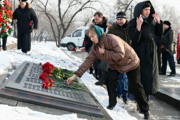 95 лет трагедии на шахте Черногорска: к мемориалу погибшим возложили цветы