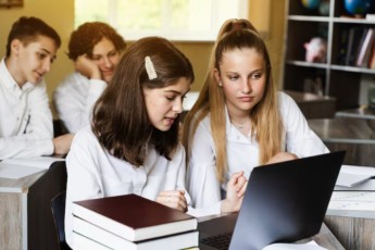 В России обновлены стандарты образования для старшеклассников