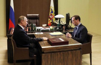 Медведев представил Путину план развития экономики России до 2025 года