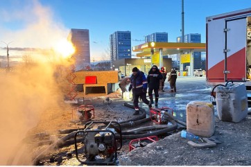 В Абакане устраняют серьезную коммунальную аварию - без тепла остались более 60 домов