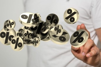 ЦБ снизил ключевую ставку до 15,5% годовых