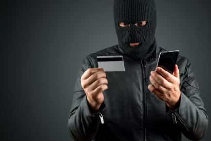 Семья погибшего участника СВО в Дудинке лишилась 8,5 млн руб. из-за телефонных мошенников