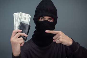 Эксперт предупредила об опасности фото паспортов и СНИЛС в смартфонах