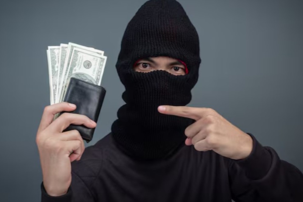 Эксперт предупредила об опасности фото паспортов и СНИЛС в смартфонах