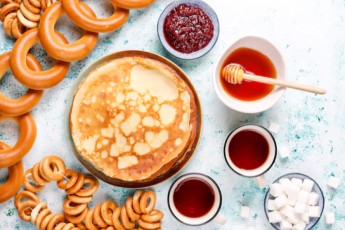 Масленица началась: эксперт назвал норму блинов без вреда здоровью