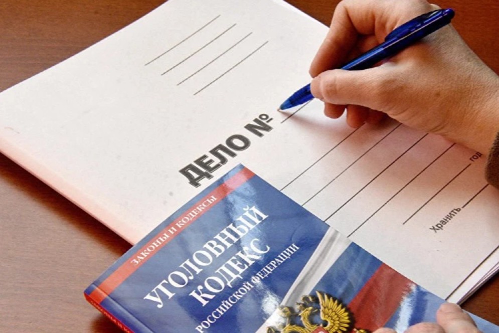 Житель Абакана предстанет перед судом за нападение на знакомого на кладбище