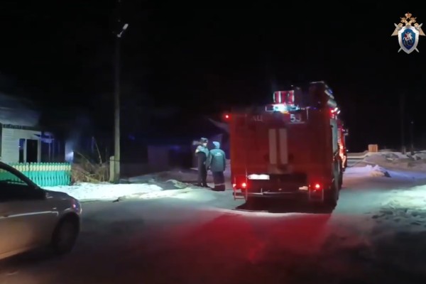 На юге Красноярского края женщина сожгла дом, погибли три человека