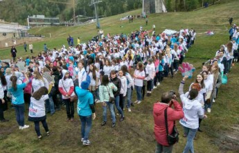 Рекорд России по объятиям установили в Красноярске