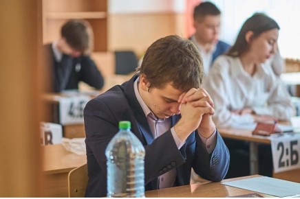 Школьников оставили без "кринжа"