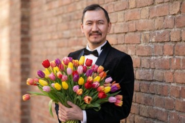 Народный артист Хакасии Артур Марлужоков выступит с сольным концертом 8 марта