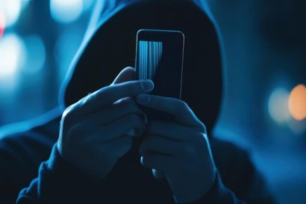 Мошенники обманули пенсионеров Абакана на 595 тысяч рублей по схеме «Ваш родственник в ДТП»