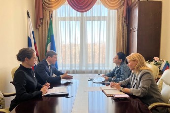 Глава Хакасии встретился с гендиректором Фонда «Долина Менделеева» Ксенией Шойгу