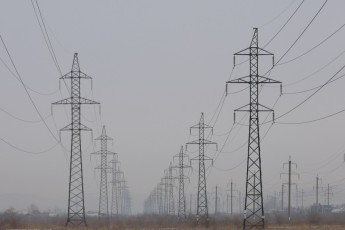 В Хакасии энергетики готовятся к штормовому ветру 15 марта
