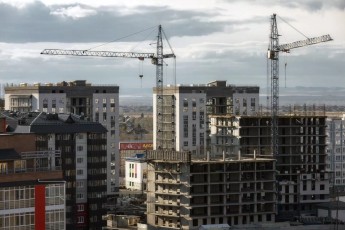 ЮСТК модернизирует тепломагистраль в Абакане для новых жилых районов